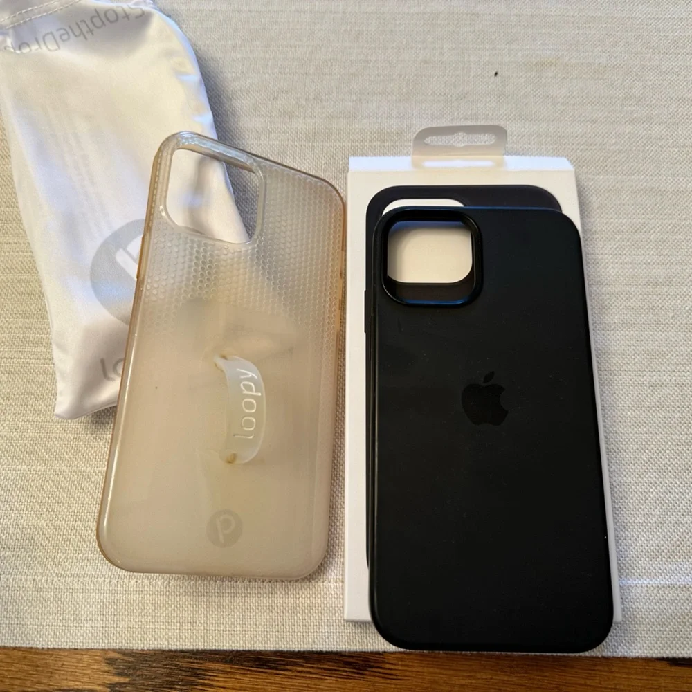 iPhone 12 Pro Max cases (Apple & Loopy)